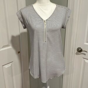Express Women’s Short Sleeve Striped Blouse - Size X-Small